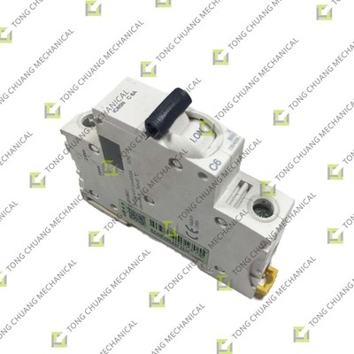 Beli BKN 1P C6A Pemutus Sirkuit, Pemutus Sirkuit Udara, Saklar Otomatis, Perlindung Overload, Perlindung Sirkuit, Pemutus Sirkuit otomatis online manufacture
