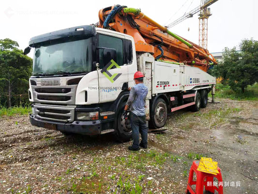 8 × 4 Truk Pompa Beton Bekas Scania Chassis Bekas Pompa Boom Beton