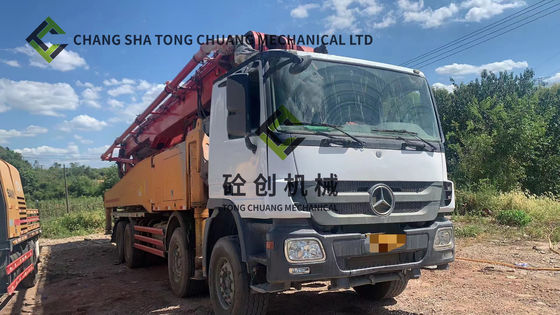 56M 8x4 Pompa Boom Beton Digunakan untuk Proyek Konstruksi