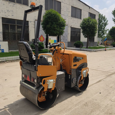 Bm1500/Bm1600 Roller Vibrator Double Drum Articulated dengan Daya Keluar 8,1kw