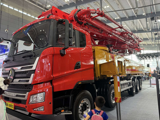 Menggunakan truk pompa beton dan suku cadang truk pompa beton di China SANY ZOOMLION PUTZMEISTER XCMG